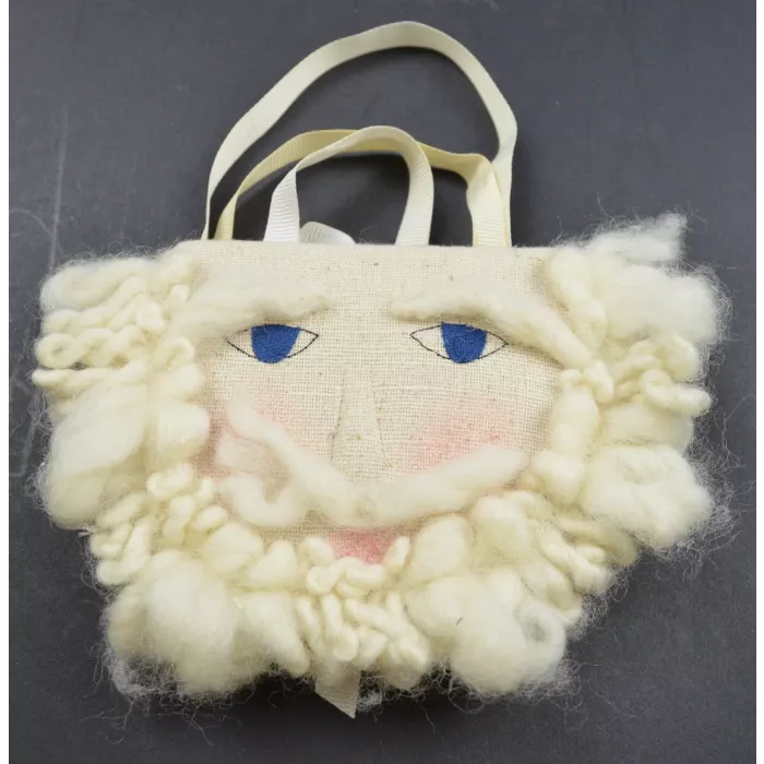 Heart Of Dresden Small Wrought Iron 2000 Santa Claus Face