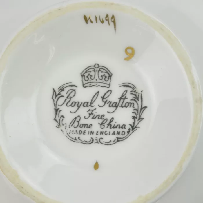 Royal Grafton - K1699 Pattern - Footed Cup
