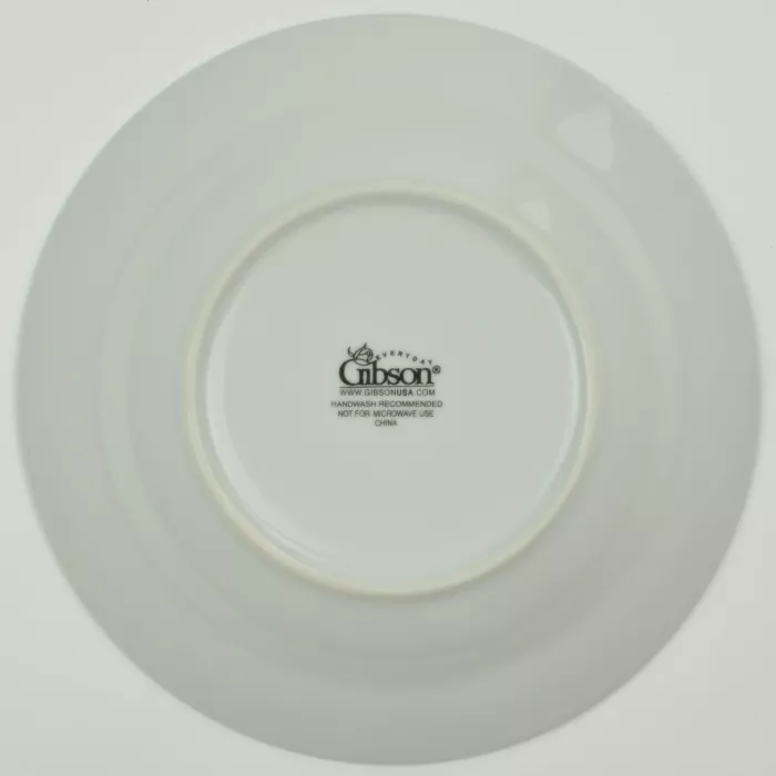 Gibson Everyday - Essential Home - Platinum Band - Rimmed Soup Bowl