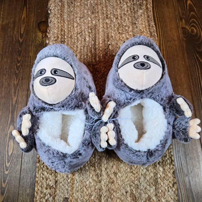 Kids Sloth Loafer Slippers Boys Size 6-7