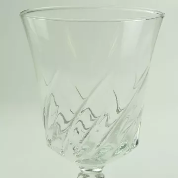 Cris D'Arques - Flamenco Pattern - Wine Glass - 5 5/8 Tall