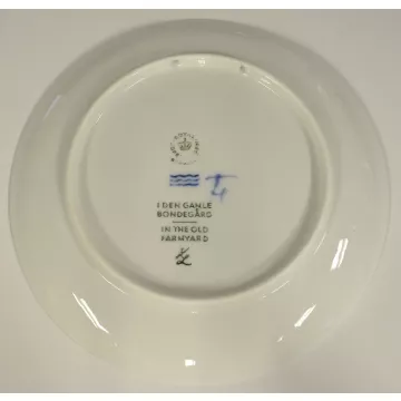 Royal Copenhagen Christmas Collector Plate - In The Old Farmyard 1969