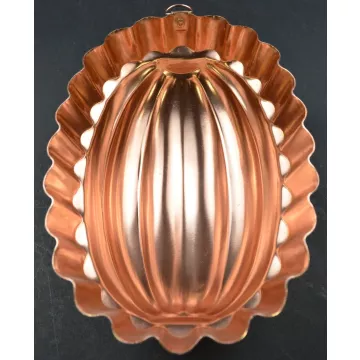 Melon Shaped Copper Toned Jello Mold - Kitchen Wall Hanging - 7 Tall