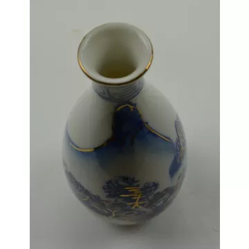 Oriental Designed Vase - Made In Japan - 5.5 Tall